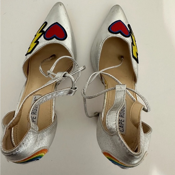 Cape Robbin Metallic Silver Block Heel Patches Flamingo Rainbow Sandals Size 8 - Picture 4 of 13